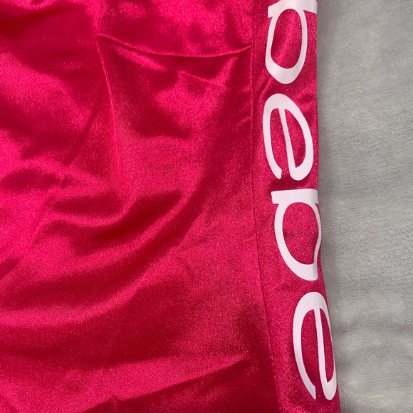 Bebe Mya Logo Satin Tank Top✨ - Picture 4 of 4